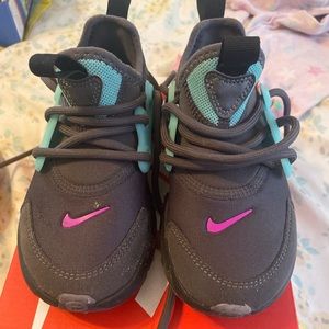 Nike Presto Sneakers